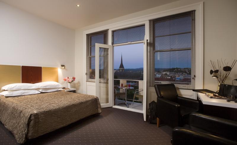 Auldington Hotel Лонсестон Екстер'єр фото